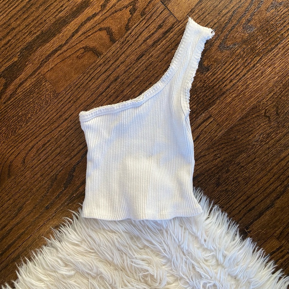 URBAN OUTFITTERS white one shoulder tank top